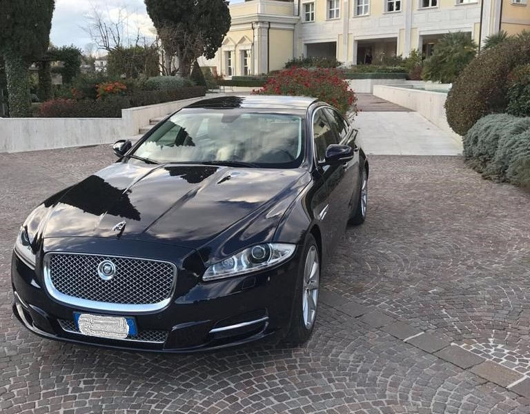 Auto per Sposi Jaguar XJ Special Rent