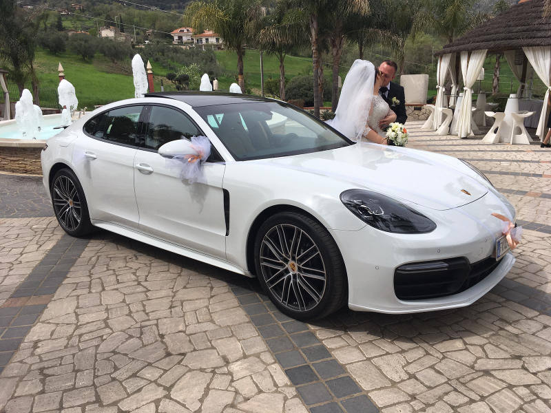 Porsche Panamera Special Rent